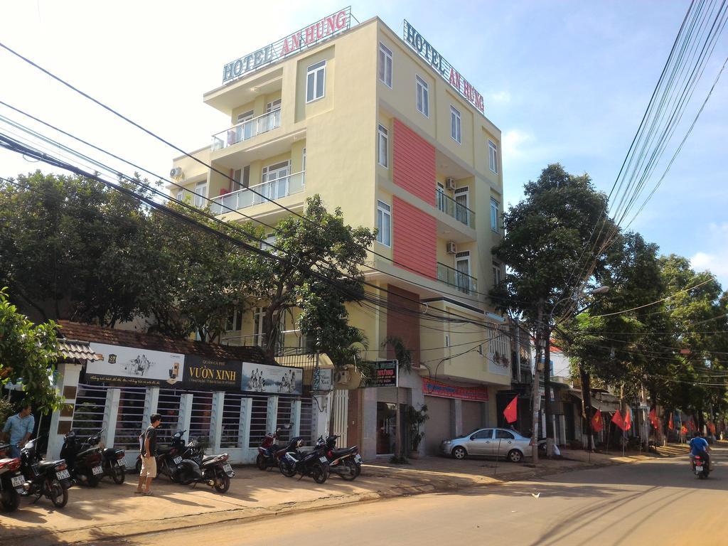 An Hung Hotel Buon Ma Thuot Exterior photo